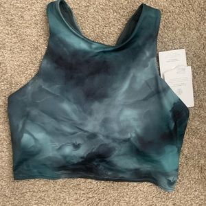 Athleta green tye dye workout top
